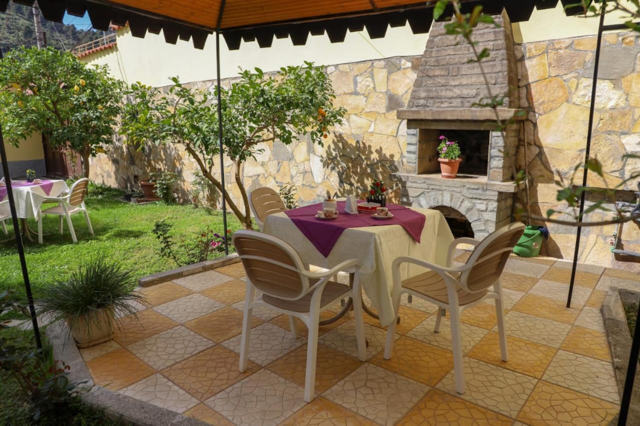 Villa Palma Center Berat Exterior foto